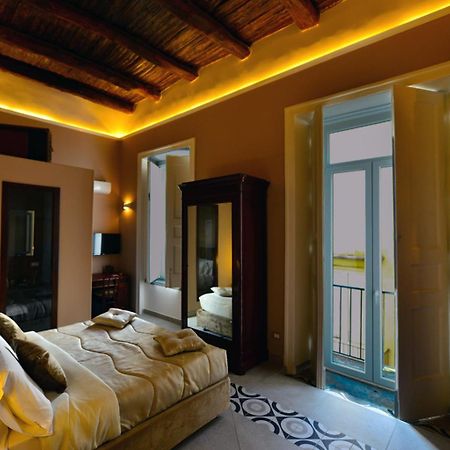 Xenia Neapolis Hotel Bagian luar foto