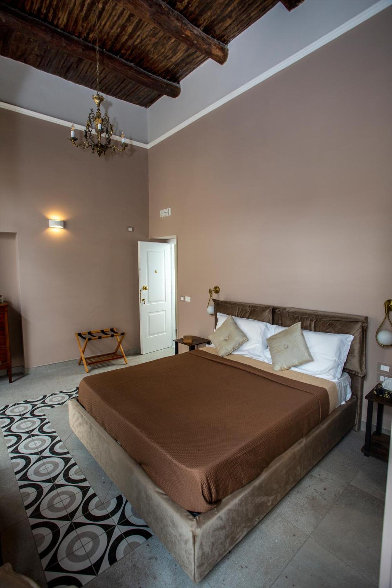 Xenia Neapolis Hotel Bagian luar foto